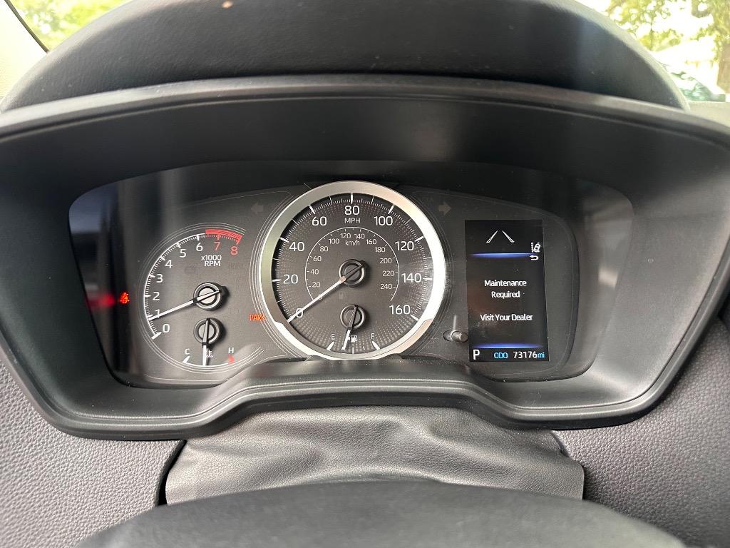 2022 Toyota Corolla LE - Photo 11