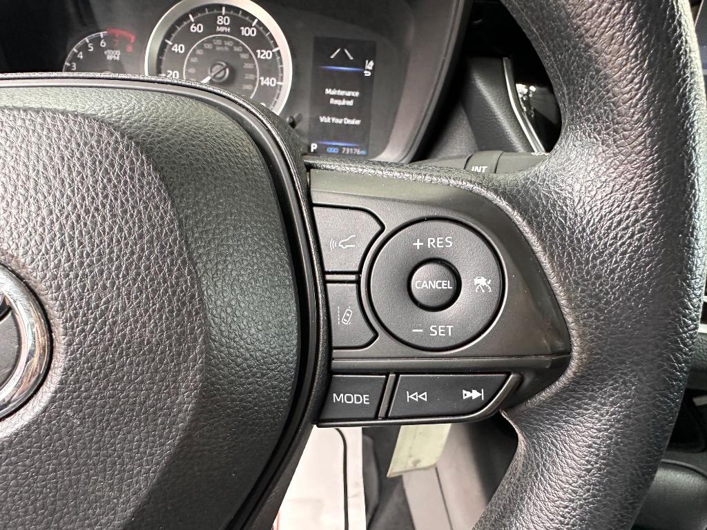 2022 Toyota Corolla LE - Photo 16