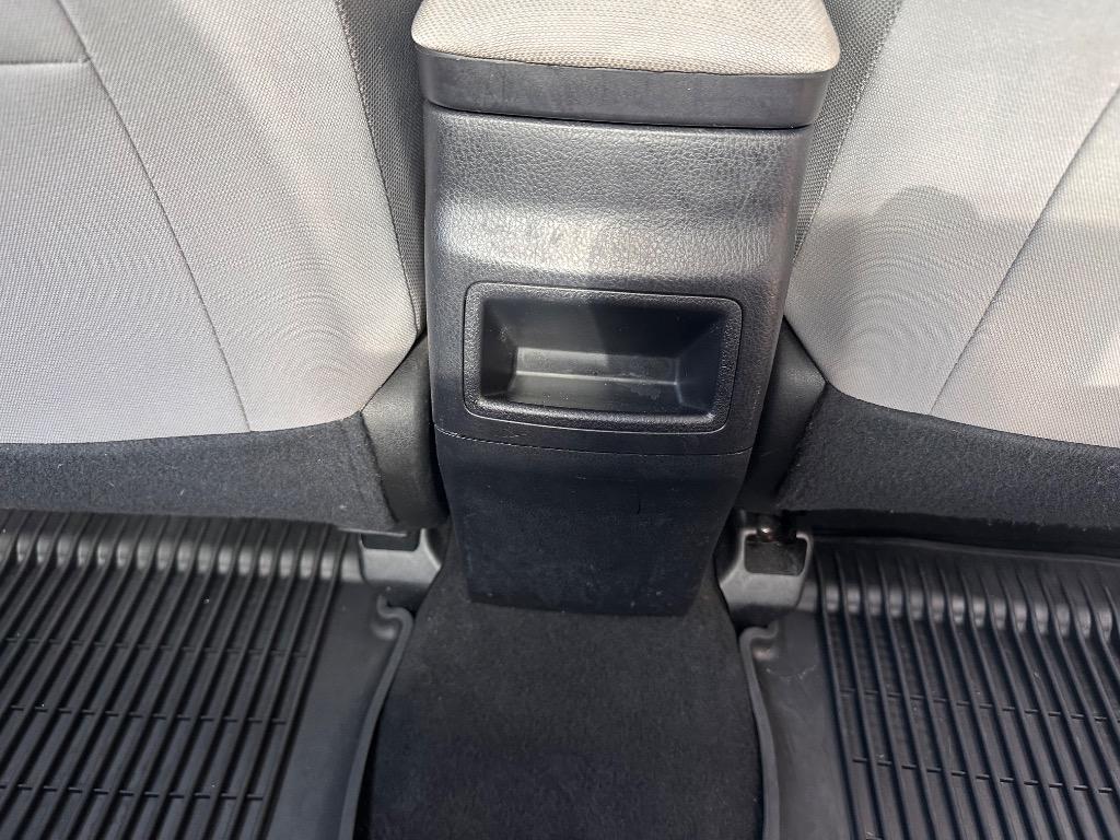 2019 Toyota Corolla LE - Photo 22
