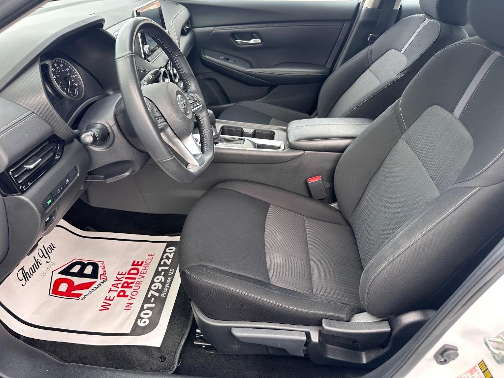 2023 Nissan Sentra SV - Photo 17