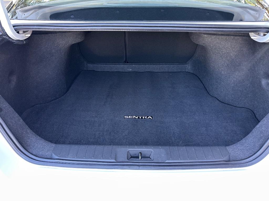 2023 Nissan Sentra SV - Photo 9