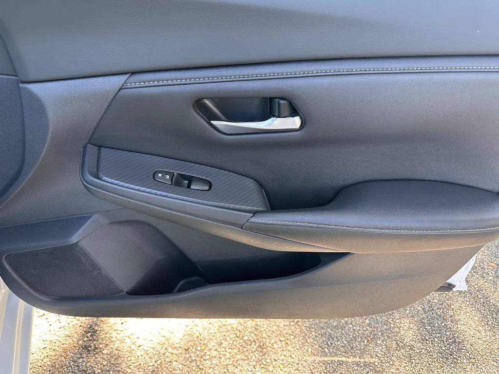 2023 Nissan Sentra SV - Photo 22