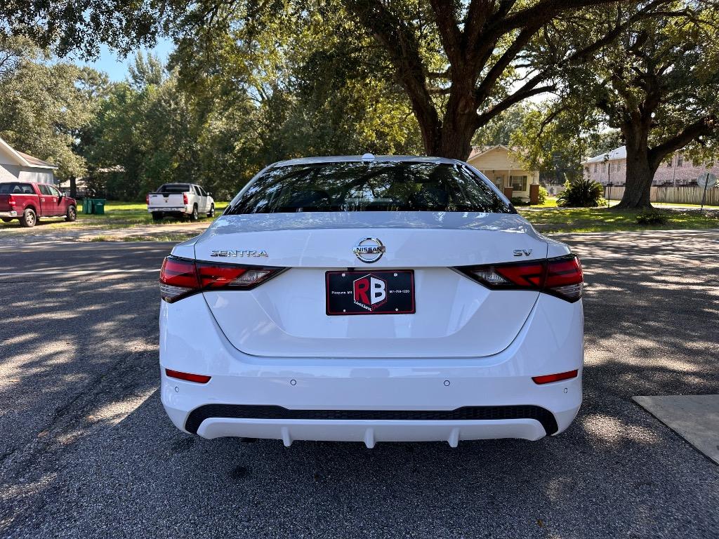 2023 Nissan Sentra SV - Photo 8